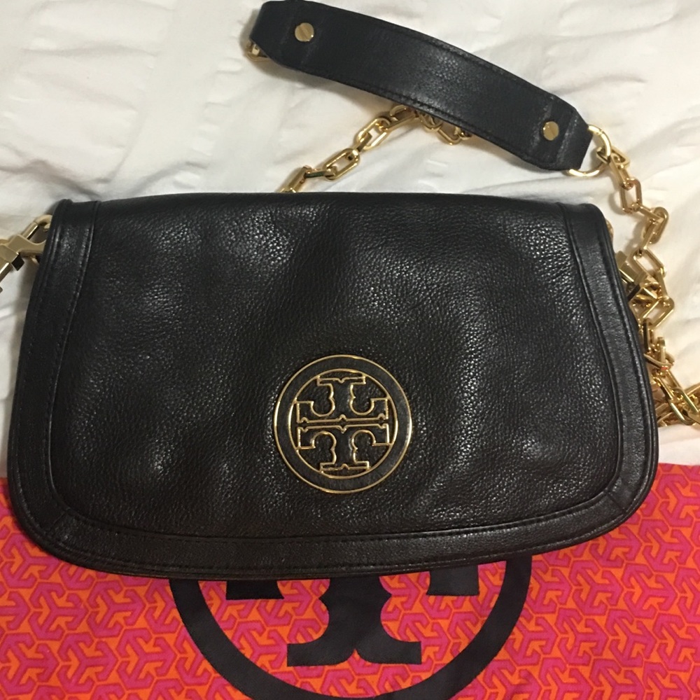 Tory Burch Reva crossbody with chain